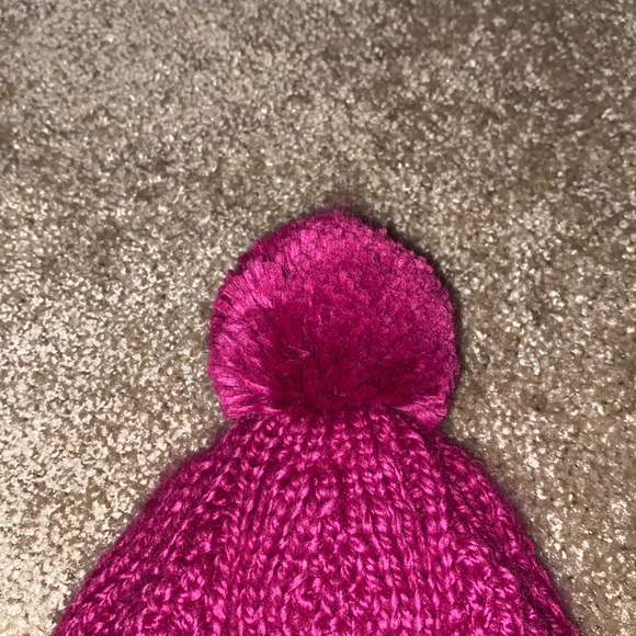 Columbia Girls Hat 🧦(unisex) - Picture 3 of 5